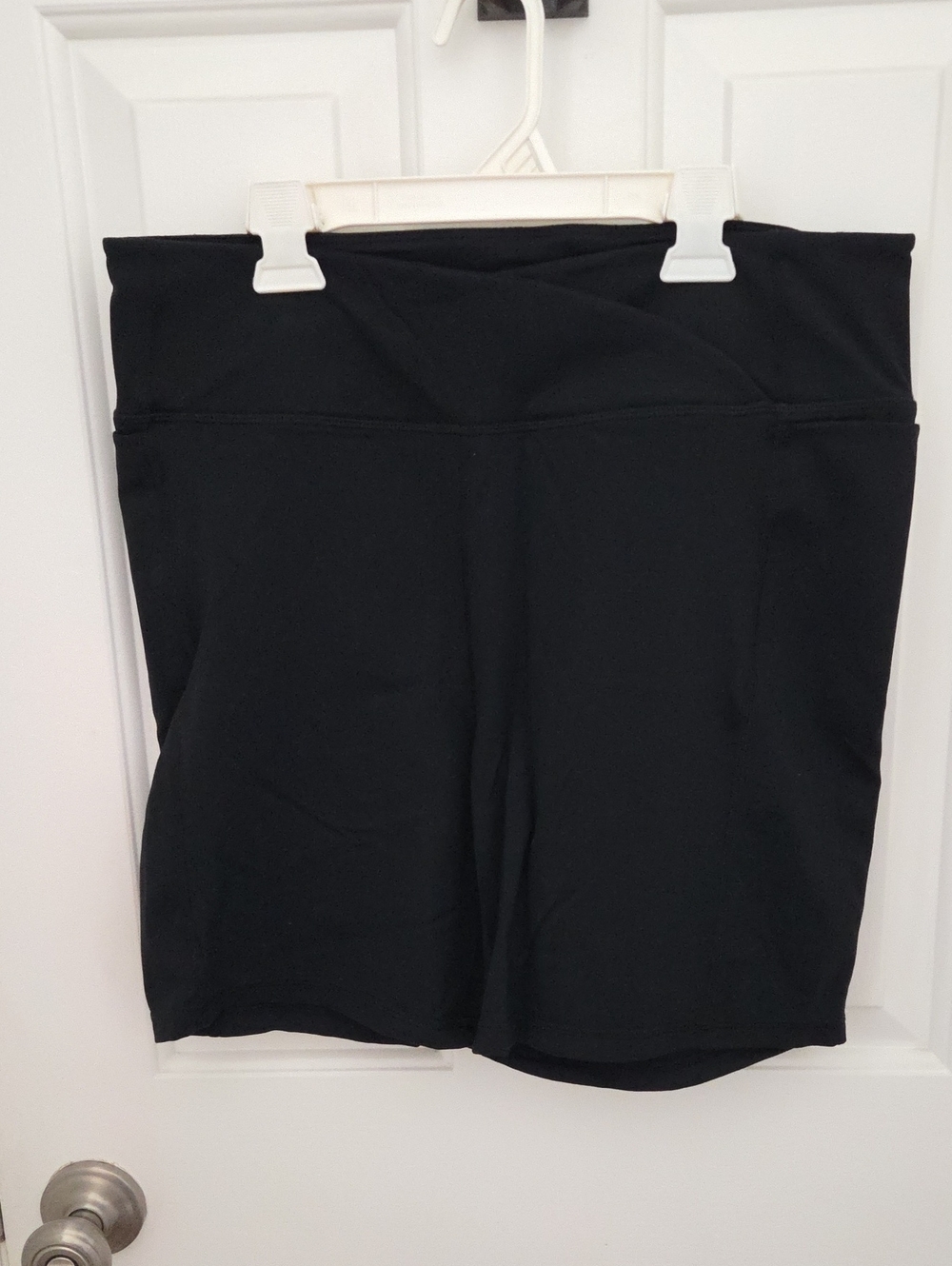 Danskin Black High-Waist Stretch Shorts with pockets